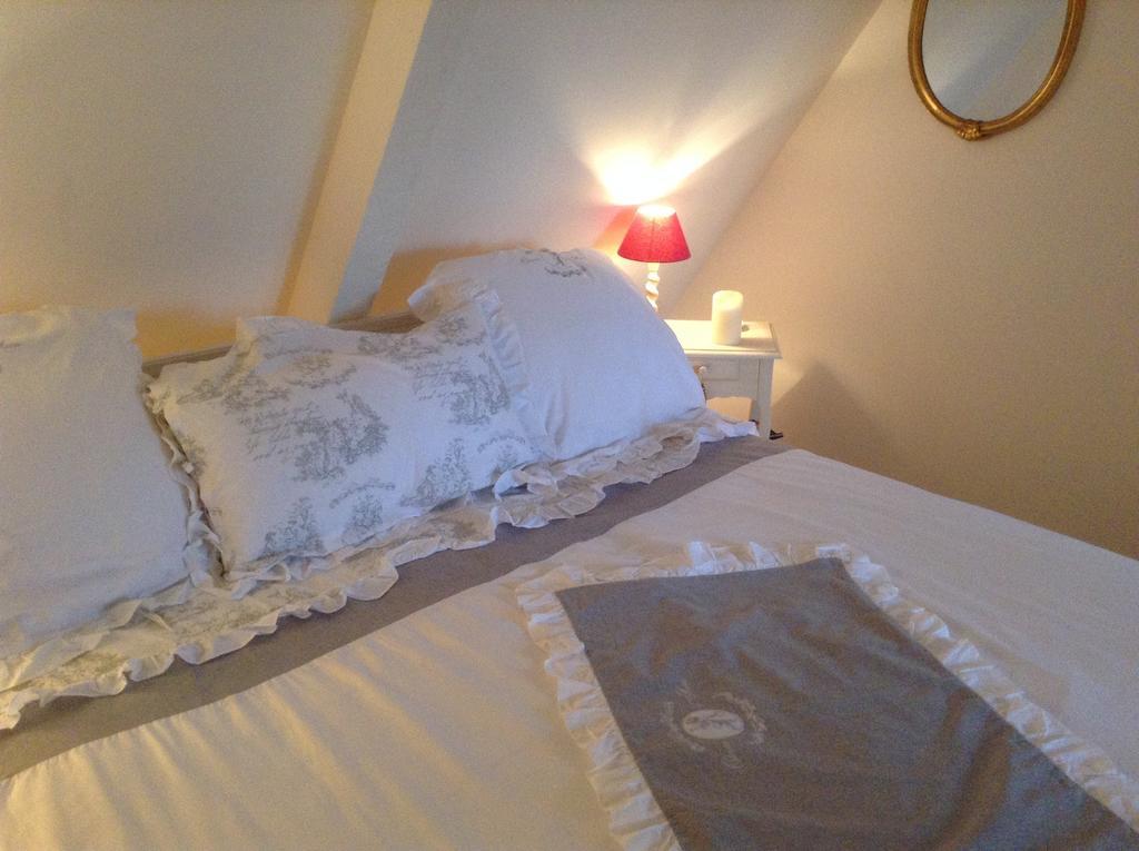 Chambre Le Nid Du Phare Avec Jacuzzi Honfleur Pokoj fotografie